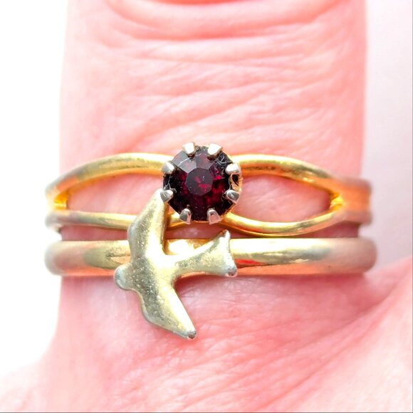 Dainty Dove Solitaire Ring Red Rhinestone July Birthstone Minimalist Jewelry - Picture 1 of 8
